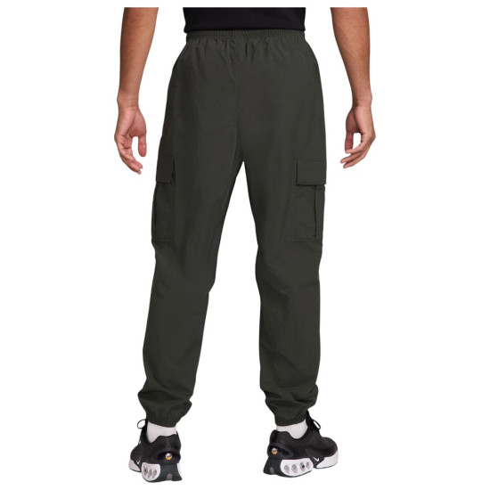 Nike Ανδρικό παντελόνι Club Woven Cargo Pants Nike Ανδρικό παντελόνι Club Woven Cargo Pants